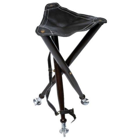 Trépied de chasse en bois avec assise en cuir pour une stabilité supérieure et confort pendant les sessions de chasse prolongées, équipé de pieds en métal amovibles pour s'adapter à tout type de terrain, et d'une courroie de transport pour une portabilité facile.