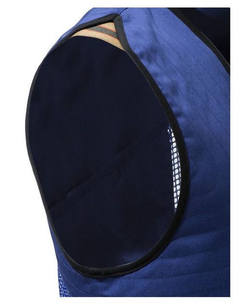 Gilet de tir Beretta Full Mesh en filet respirant avec bande d’épaule en coton, idéal pour le tir sportif par temps chaud, poches avant pour cartouches et attache casque, disponible en plusieurs coloris et tailles